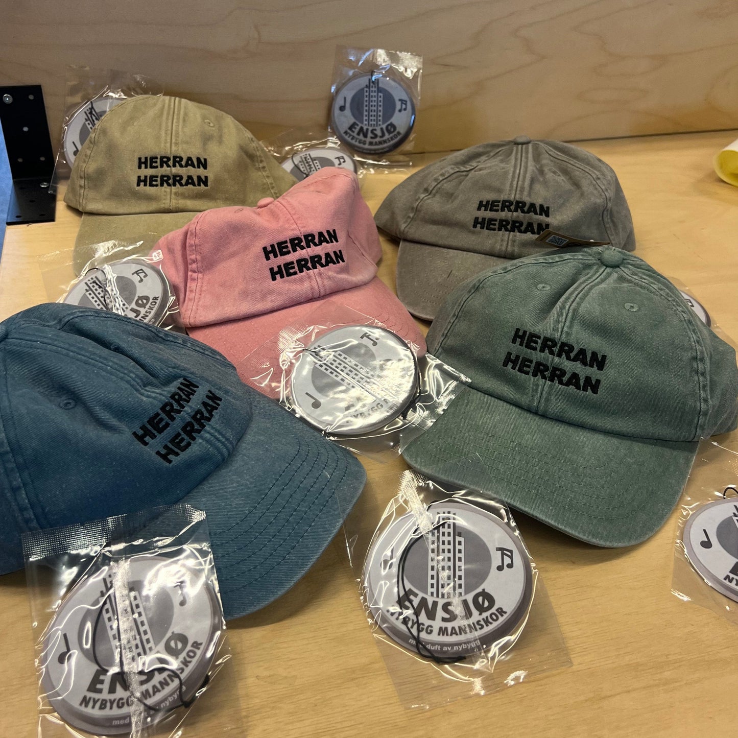 Herran derran caps